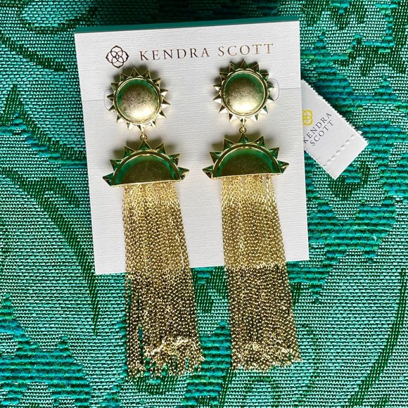 NWT Kendra Scott 14K Gold Plated Sun Earrings with Chain Tassles - Picture 12 of 14